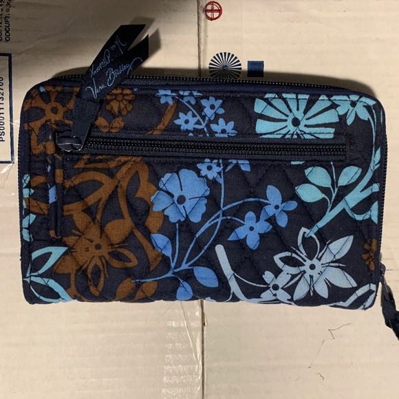 Vera Bradley Floral Wallet (EUC) - Picture 2 of 8